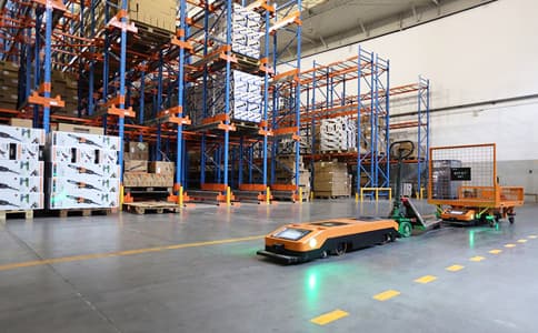 RFID智能貨架實(shí)現(xiàn)倉庫高效管理