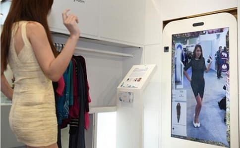 RFID超高頻讀寫(xiě)器應(yīng)用于智慧門(mén)店試衣魔鏡